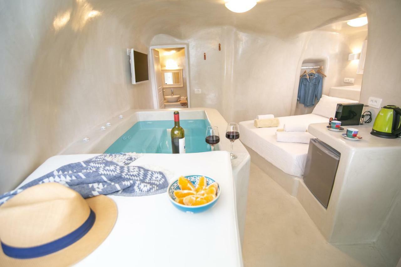 Villa White Cave House Ia Exterior foto