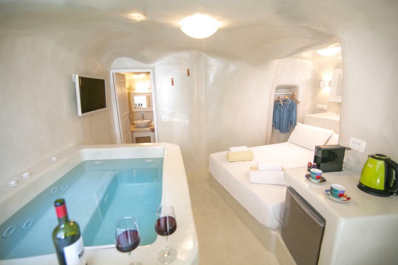 Villa White Cave House Ia Exterior foto